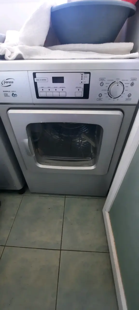 Secadora Fensa Reverplus 6370 S en buen estado - 2