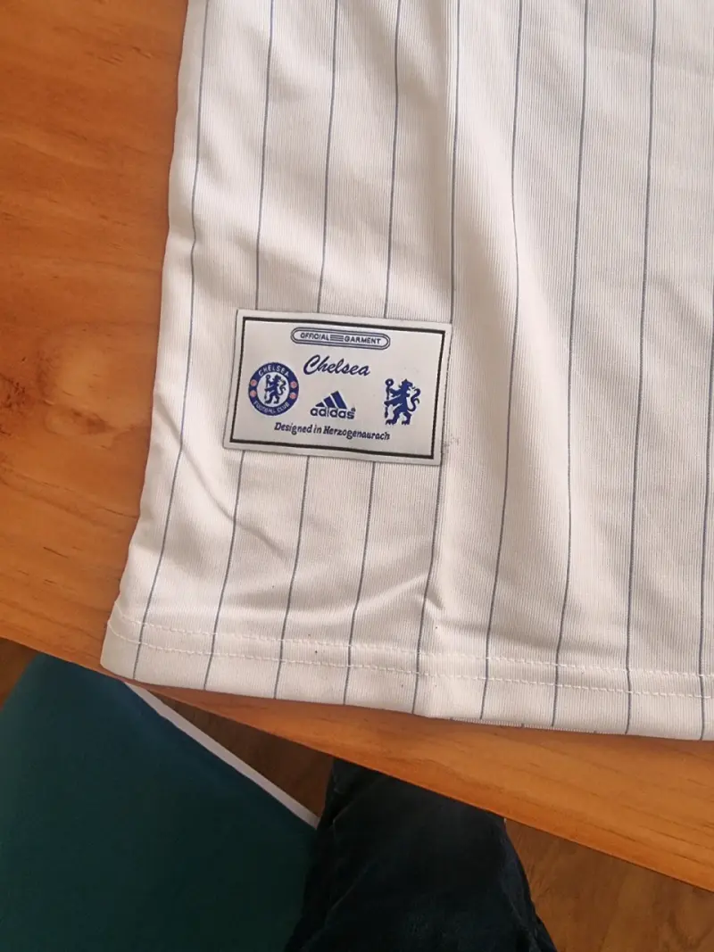 Camiseta Adidas Chelsea FC blanca con rayas - 2
