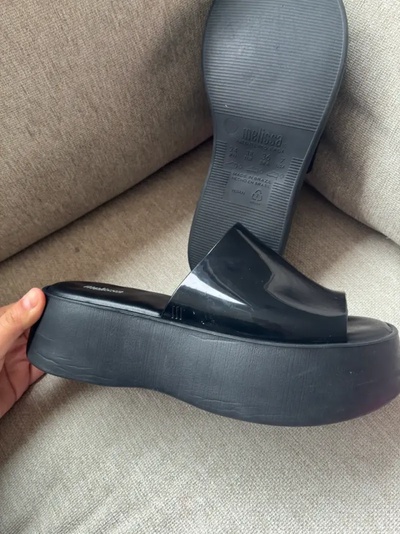 Sandalias negras de plataforma Melissa - 3