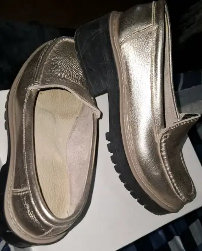 Zapatos de cuero para mujer talla 36-37 nuevos - miniatura 5