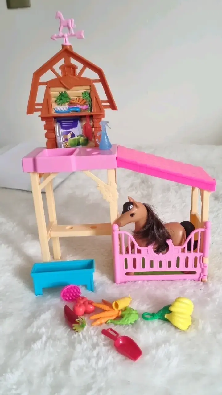 Set de juego establo con caballo y accesorios - 4