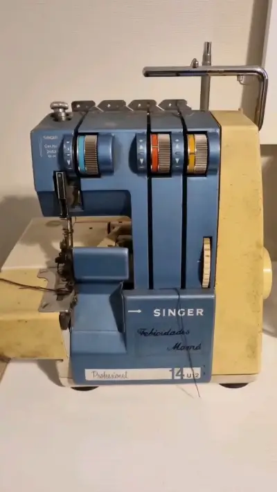 Máquina Overlock Singer 14U12 Profesional - miniatura 1