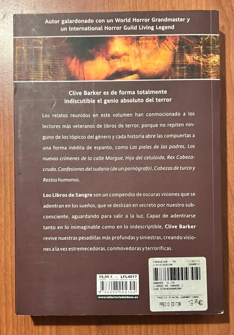 Libro 'Libros de Sangre Vol. 2' de Clive Barker - 2