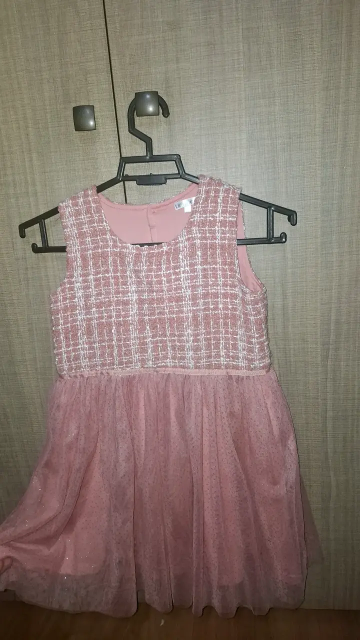 Vestido de niña rosa con chaqueta elegante - 1