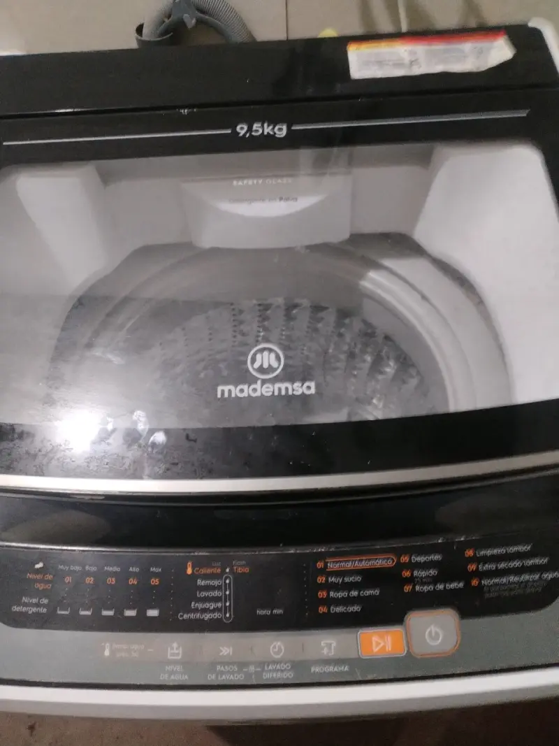 Lavadora Mademsa 9.5 kg en buen estado - 2