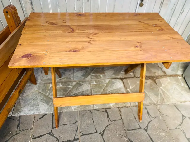 Mesa plegable de madera para exteriores - 4