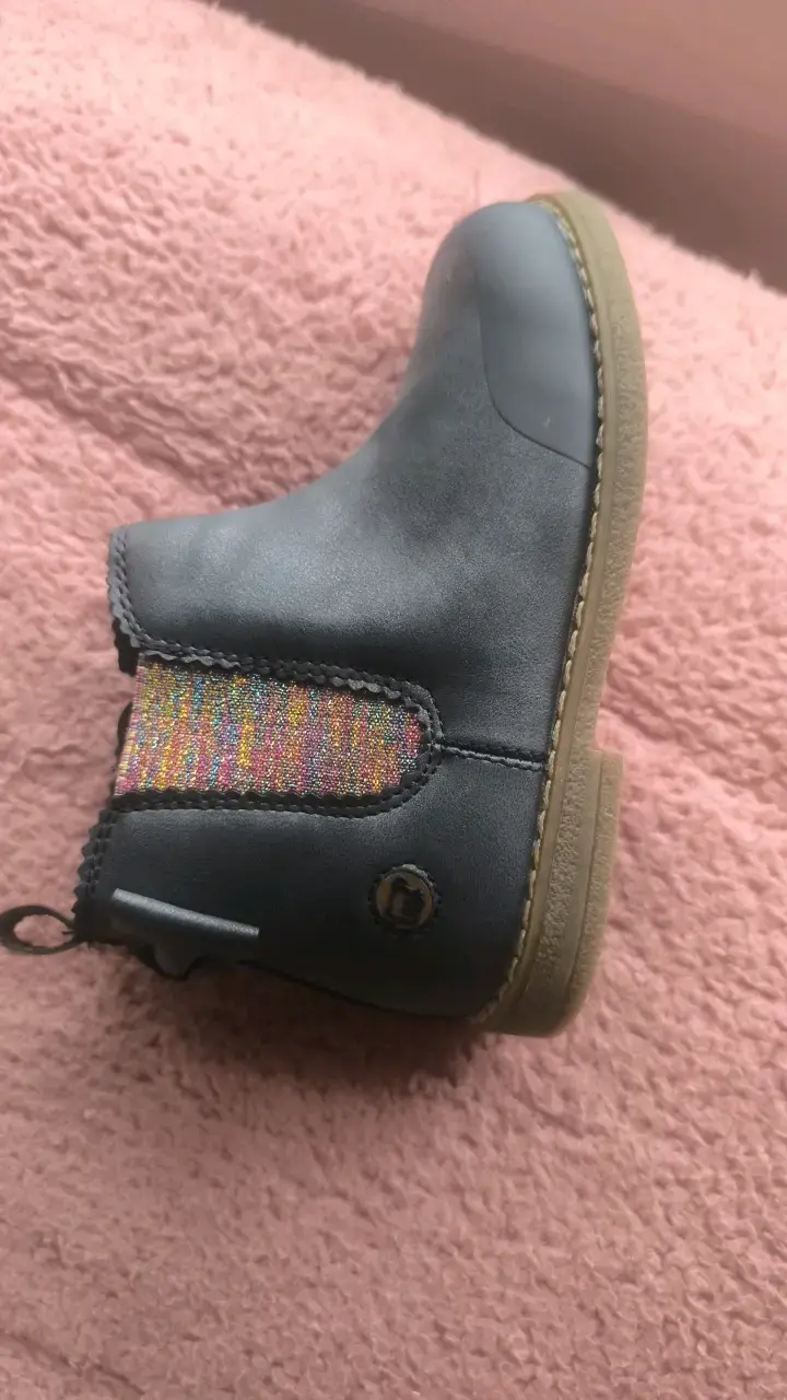 Botines de cuero para niños con detalle colorido - 2