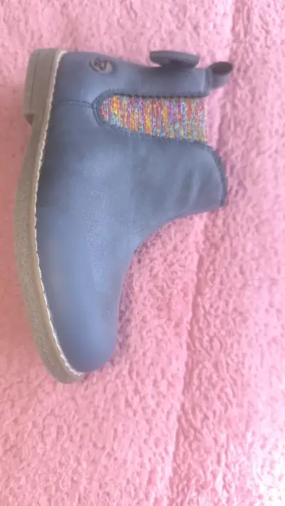 Botines de cuero para niños con detalle colorido - miniatura 6