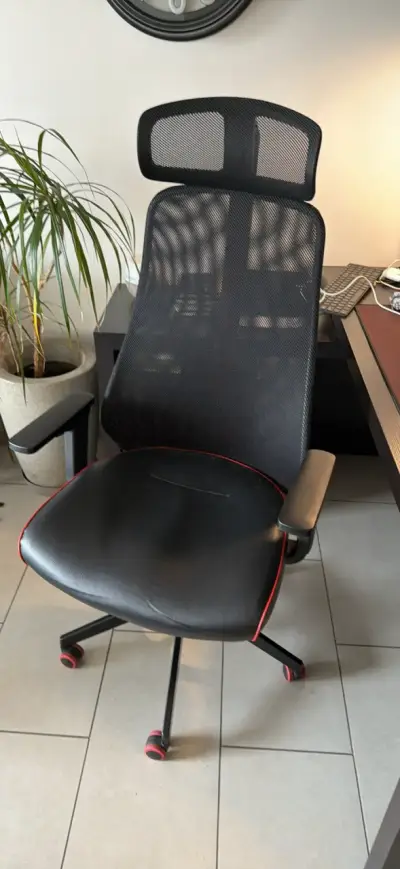 Silla de oficina ergonómica con respaldo alto - miniatura 1