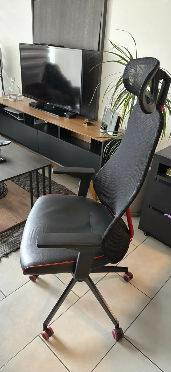Silla de oficina ergonómica con respaldo alto - 2