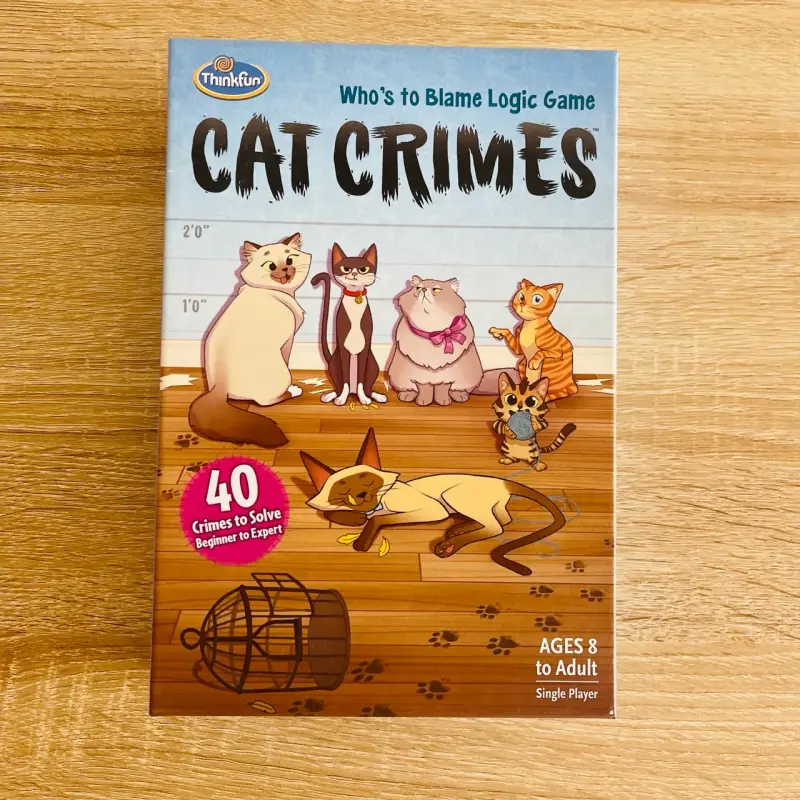 Juego de lógica Cat Crimes para todas las edades