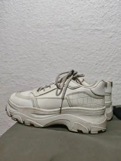 Zapatillas Shein blancas de plataforma talla 39 - miniatura 1