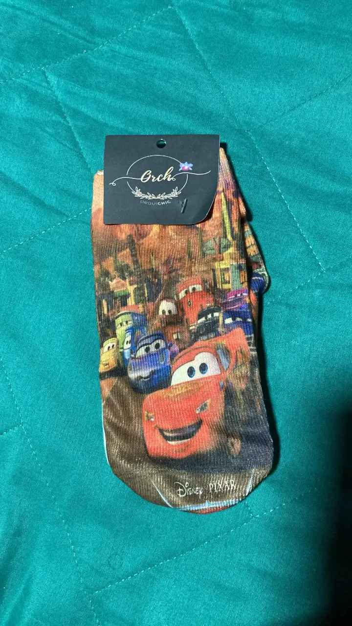 Calcetines con diseños animados - 5