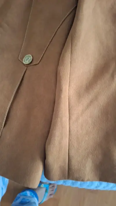 Chaqueta de gamuza marrón para mujer - miniatura 3