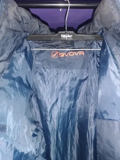 Chaqueta deportiva Givova azul con detalles amarillos - miniatura 3