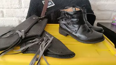 Zapatos de huaso en buen estado - miniatura 1