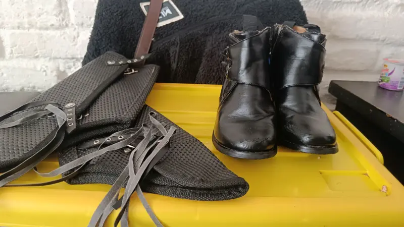 Zapatos de huaso en buen estado - 4
