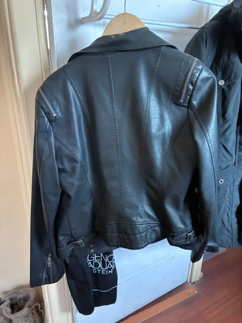 Chaqueta de cuero negra Nicopoly - 3