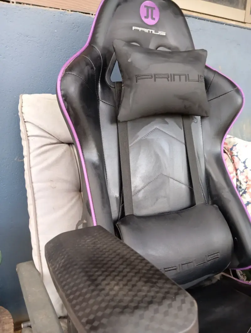 Silla Gamer Primus Thronos200S Negra y Morada - 2