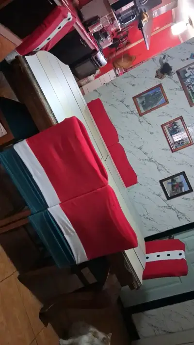 fundas navideñas rojas de 46×40 excelente estado - miniatura 4