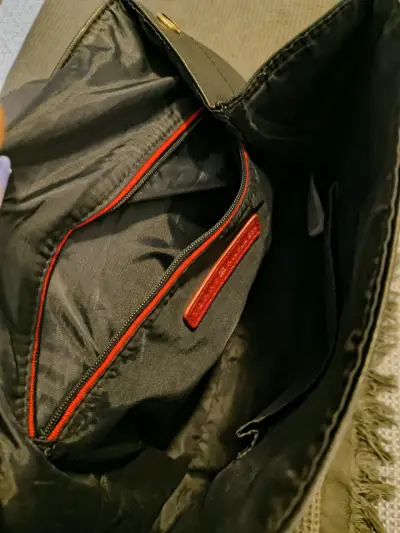 Mochila de cuero negra Tommy Hilfiger - miniatura 4