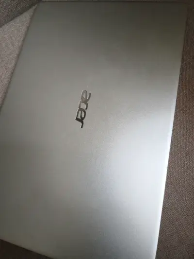 Acer Swift 3 Ryzen 5 — 16GB RAM + 512GB SSD - miniatura 4