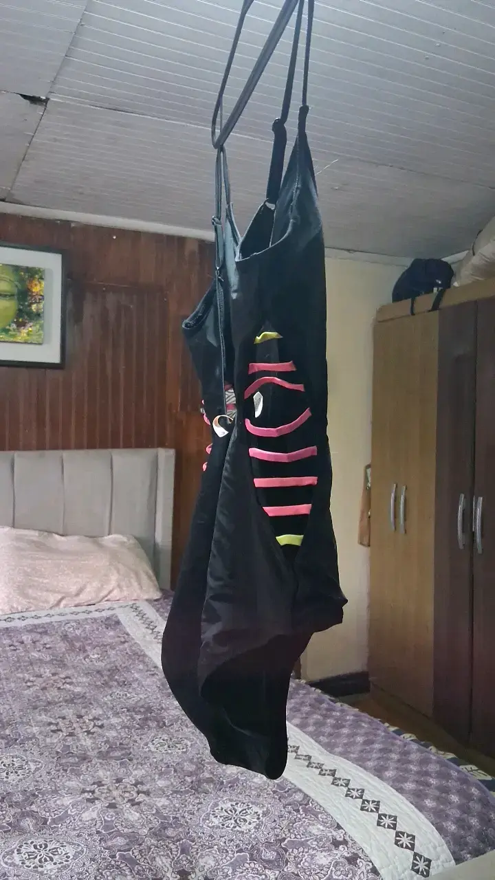 Traje de baño con detalles coloridos para mujer - 2