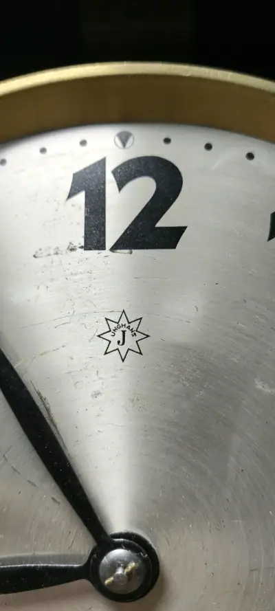 Reloj de pared antiguo de madera con péndulo - miniatura 6