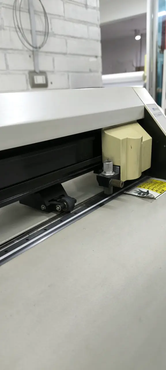 Plotter de Corte Roland CAMM-1 Pro - 3