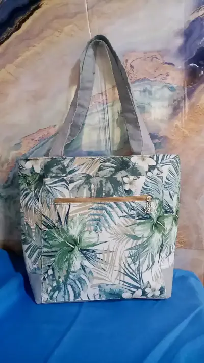 Bolso con diseño tropical - miniatura 1