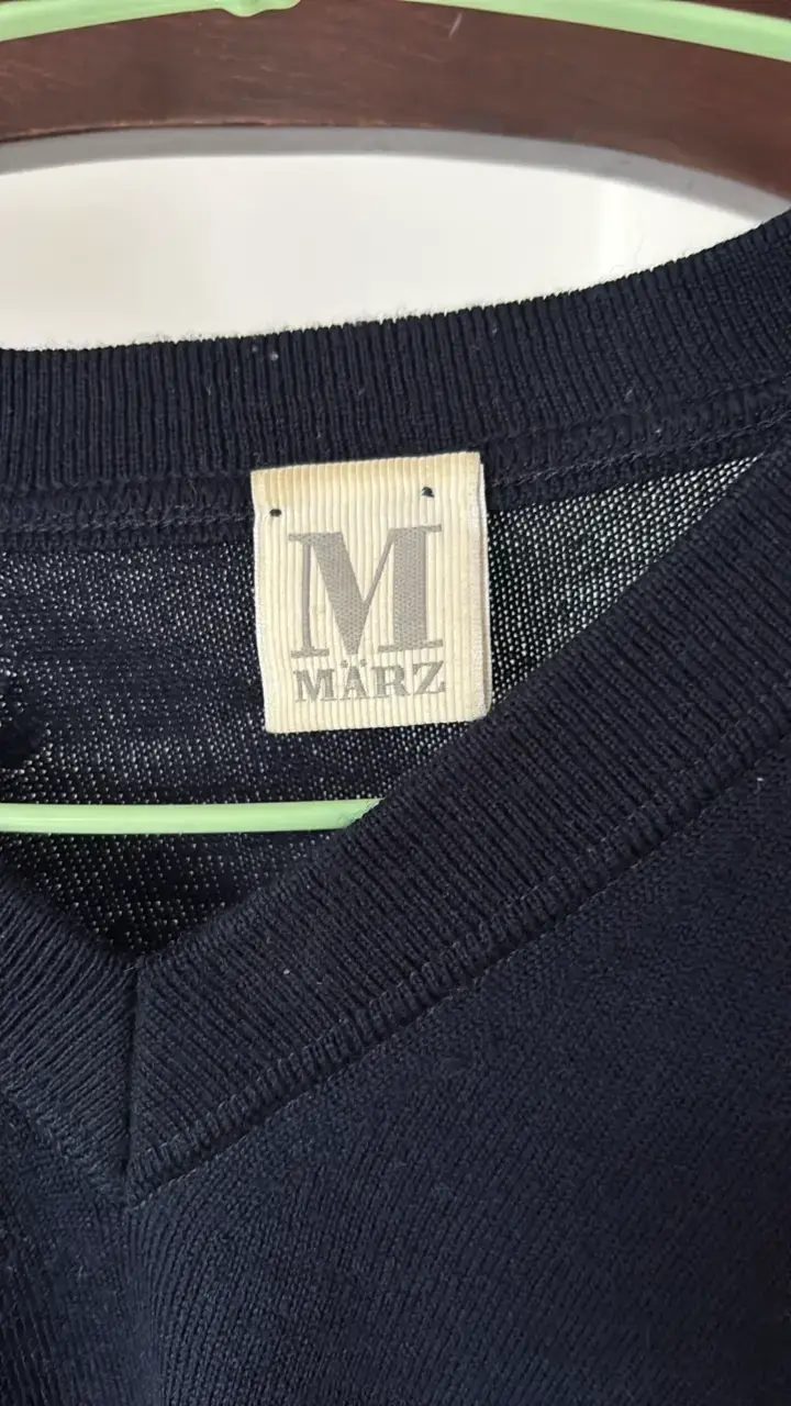 Suéter azul  de hombre marca Marz - 2