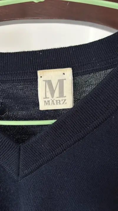 Suéter azul  de hombre marca Marz - miniatura 2