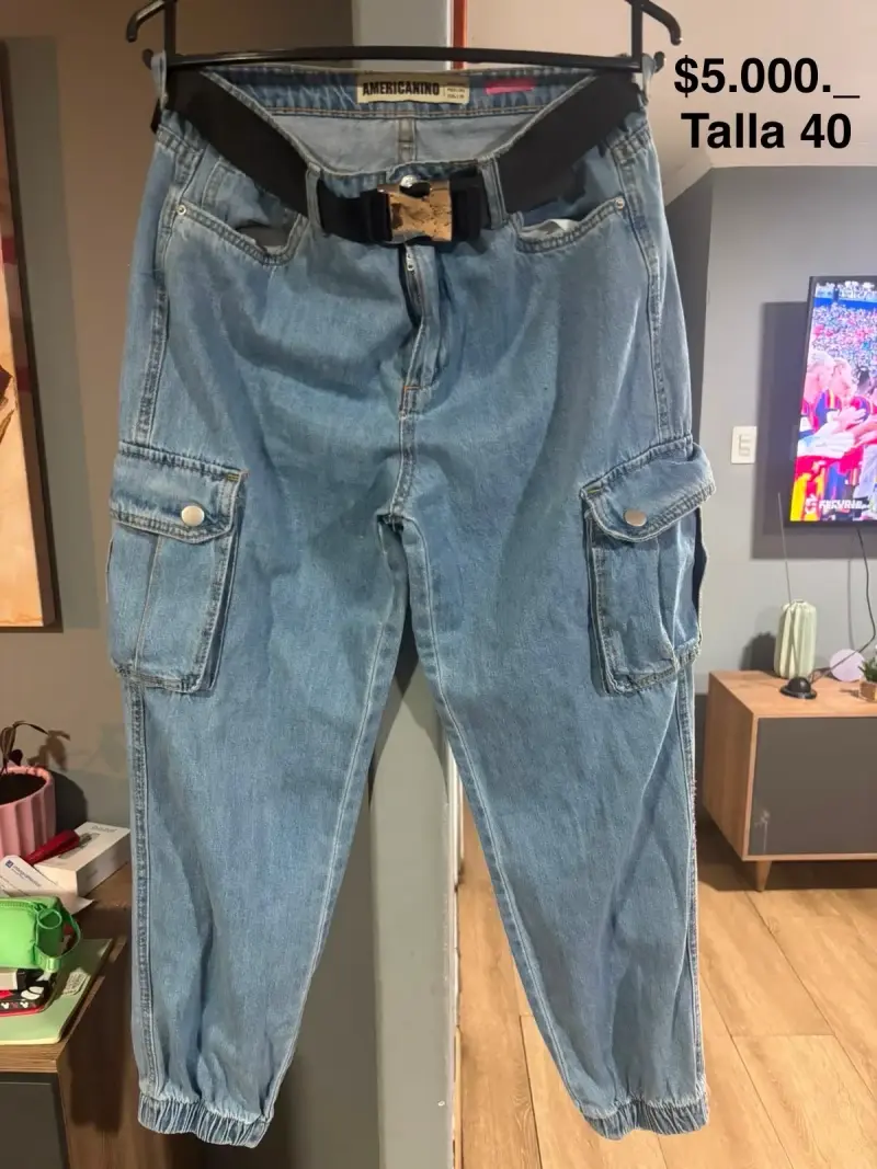 Pantalones cargo de mezclilla talla 40
