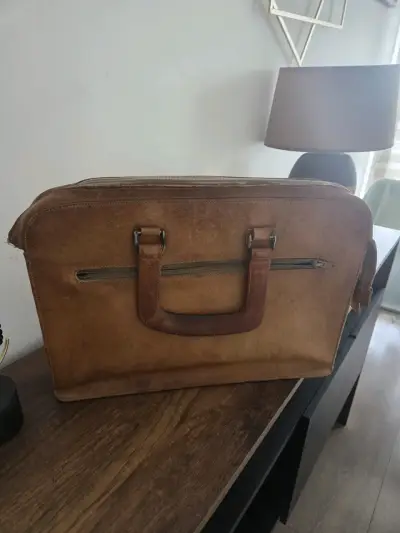 Maletín de cuero vintage marrón - miniatura 1