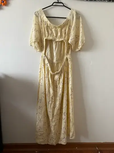 Vestido largo floral H&M amarillo talla L - miniatura 3