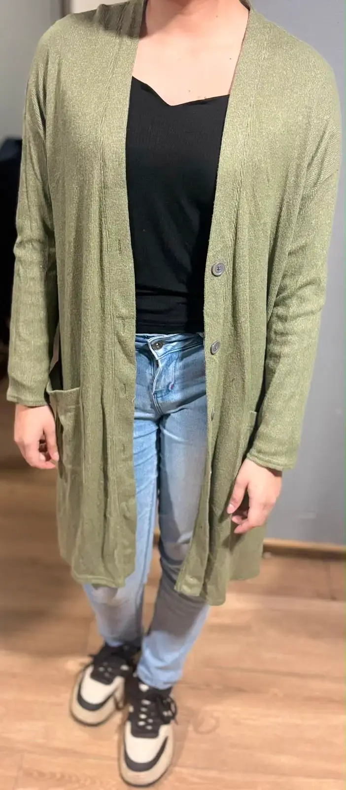 Cardigan largo verde American Eagle talla S - 2
