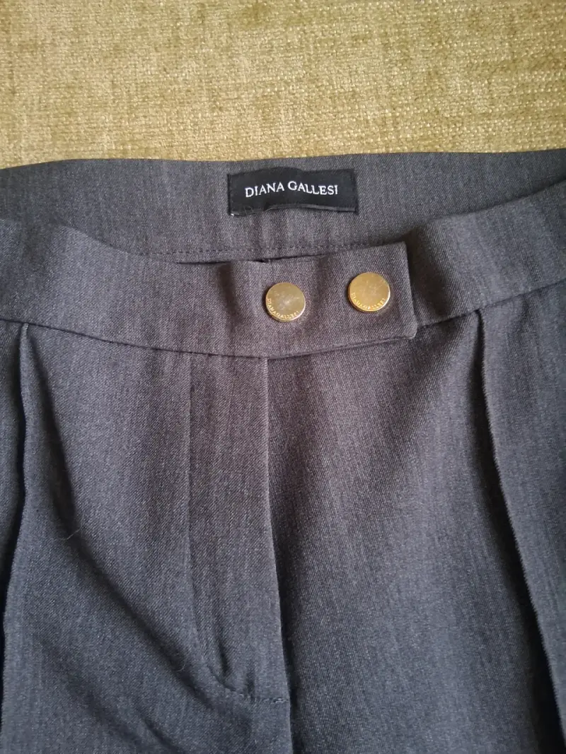 Pantalones de vestir grises Diana Gallesi para mujer - 3