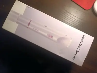 Afeitadora Doble Cabezal Recargable - miniatura 1