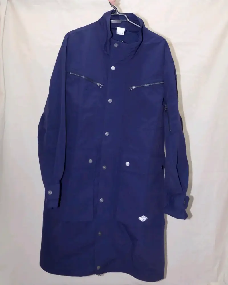 Abrigo azul de hombre Nanamica con tela Cordura - 1