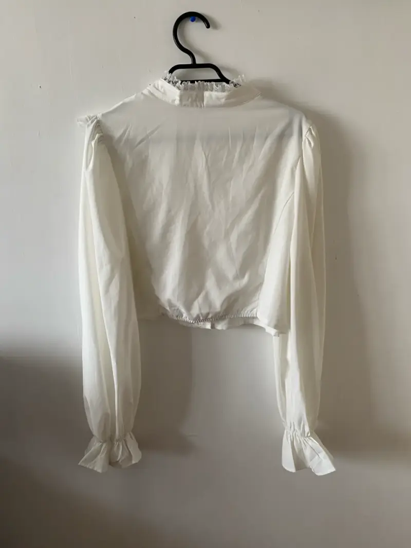 Blusa Blanca con Encaje y Volantes talla 4XL - 3
