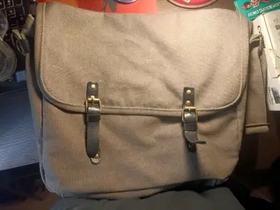 Bolso bandolera de lona con hebillas - miniatura 1