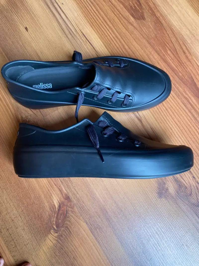 Zapatillas negras de goma Melissa - 1