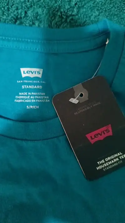 Polera Levi's azul  talla Xs - miniatura 5