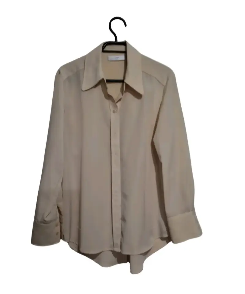 Blusa beige de mujer elegante - 1