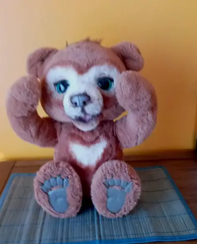 Peluche de oso marrón con ojos grandes - miniatura 2