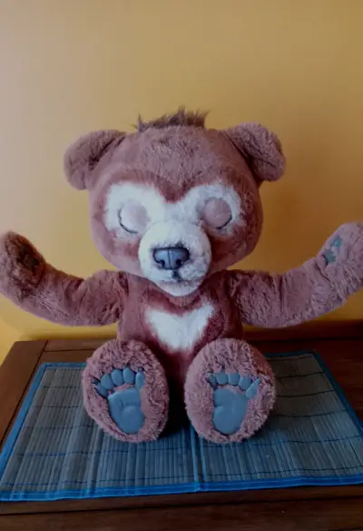 Peluche de oso marrón con ojos grandes - miniatura 4
