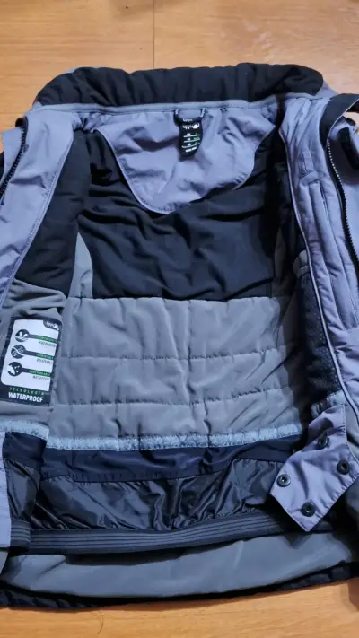 Chaqueta impermeable gris Lippi - miniatura 2