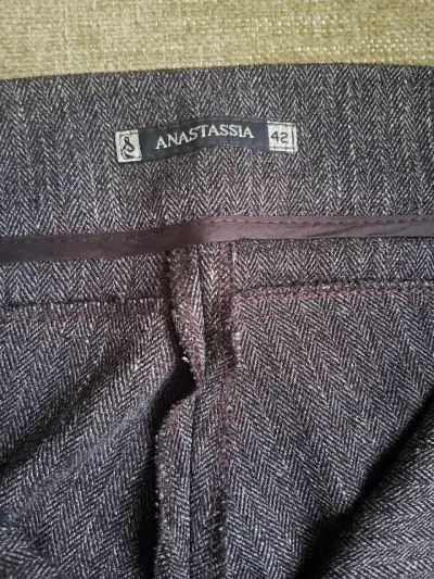 Pantalones de vestir cafe Anastassia para mujer - miniatura 3