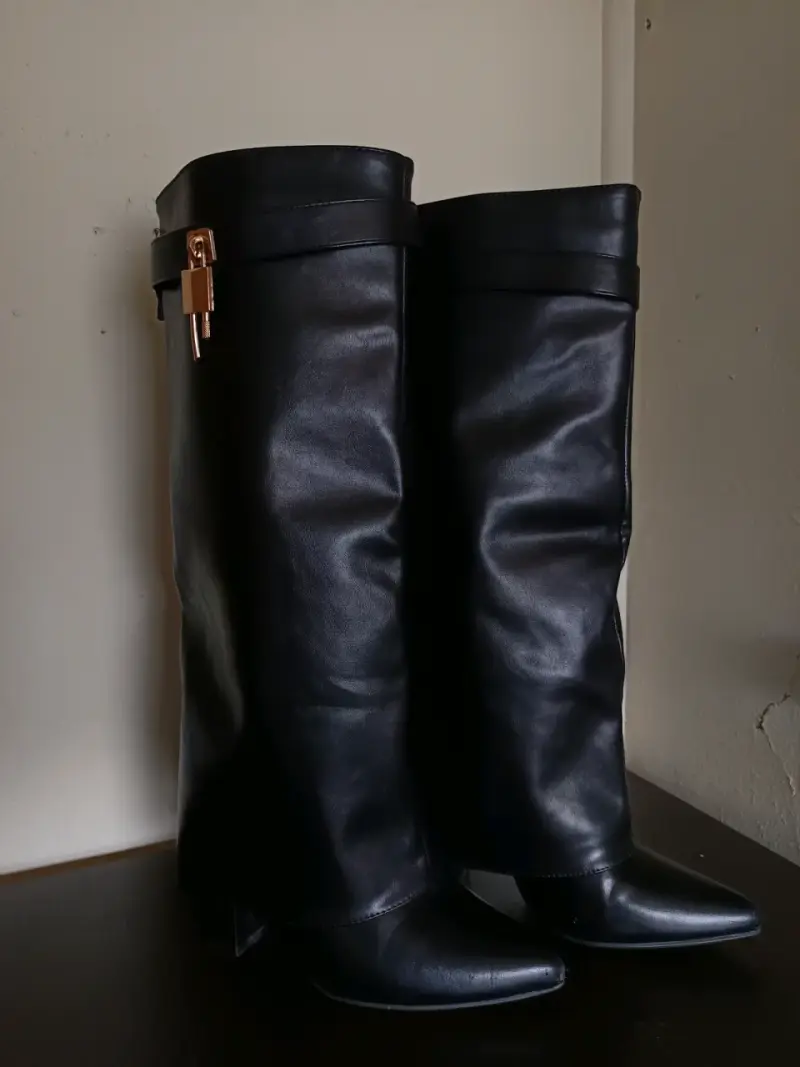 Botas de cuero negras - 3