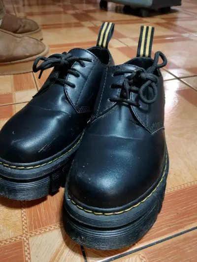 Zapatos negros plataforma - miniatura 3